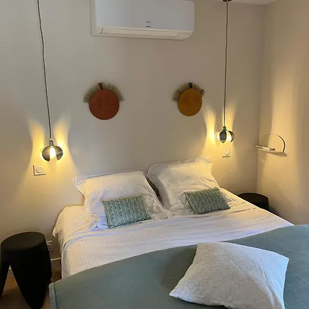 Daire Entre Et Jardin - Private Parking Bandol